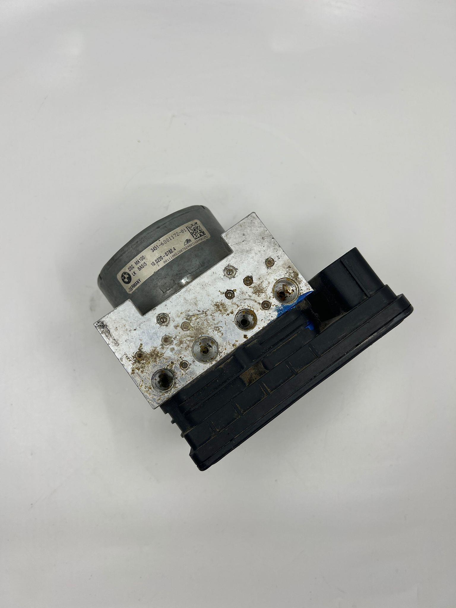 Bmw Abs Kontrol Ünitesi 6 881 173