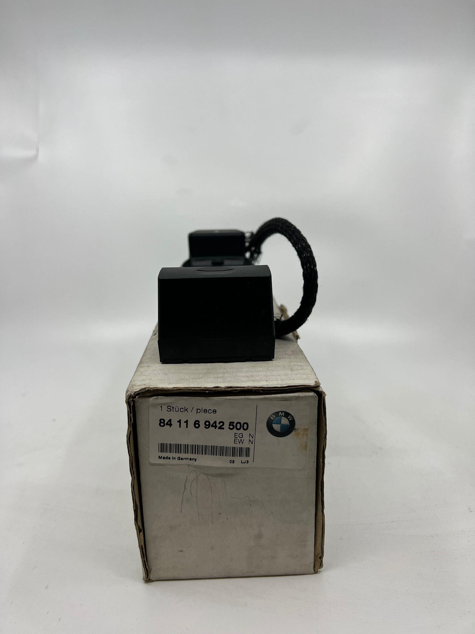 Bmw E60 Telefon Aparatı 6 942 500