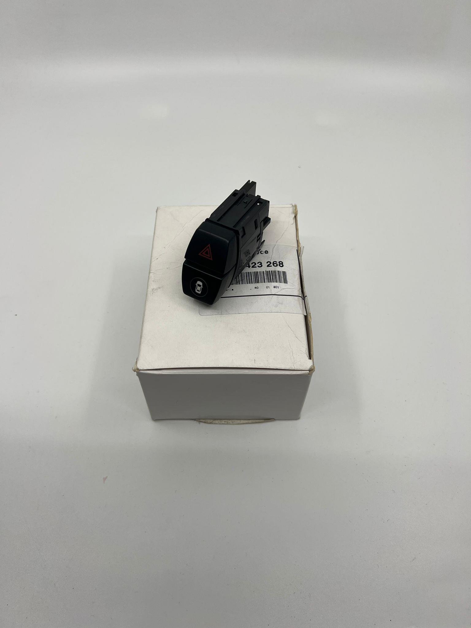 Bmw Flaşör Tuş 6131 9 354 186