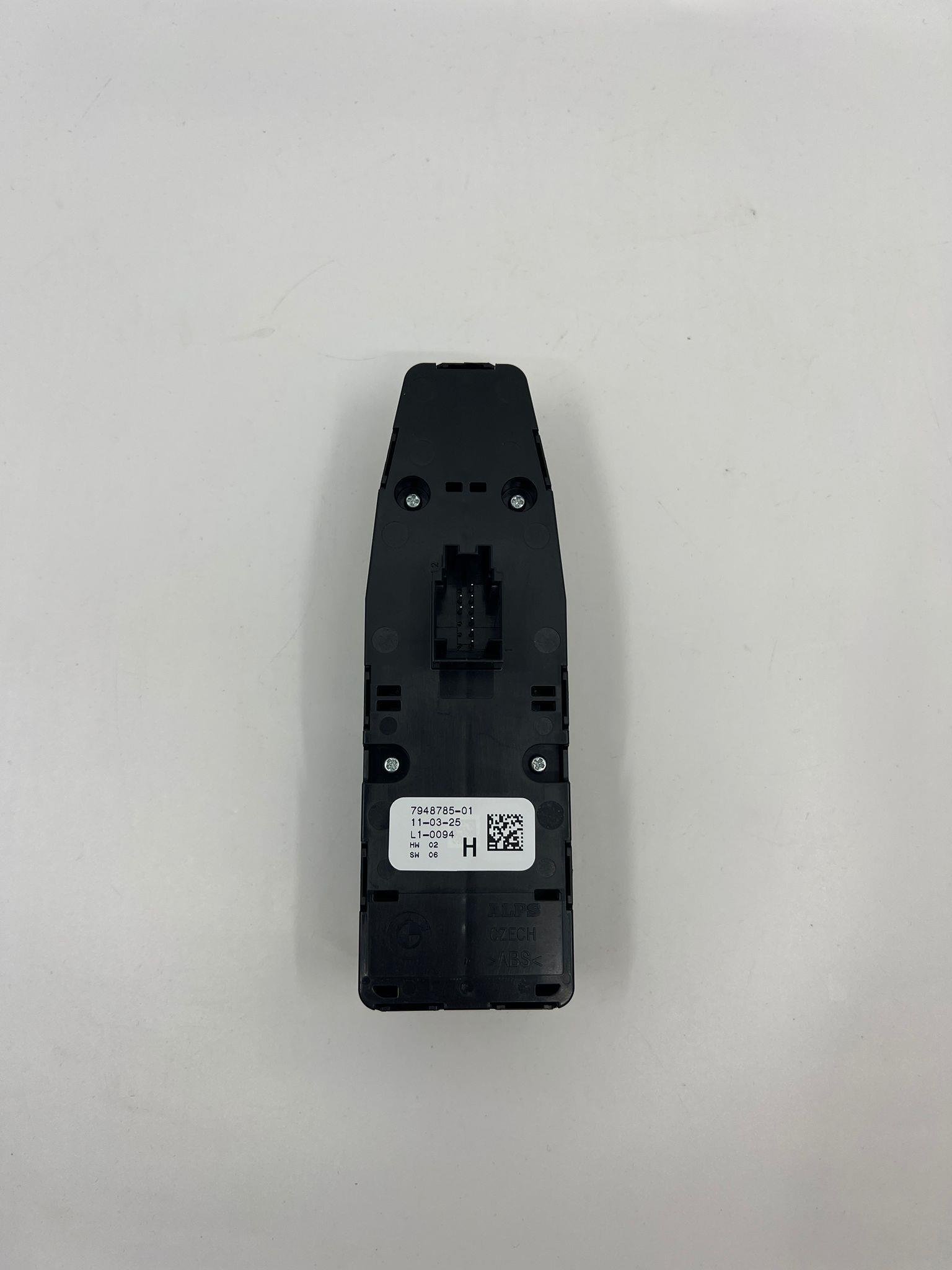 Bmw G20 G30 Kapı Cam Düğme Tuş 7 948 785