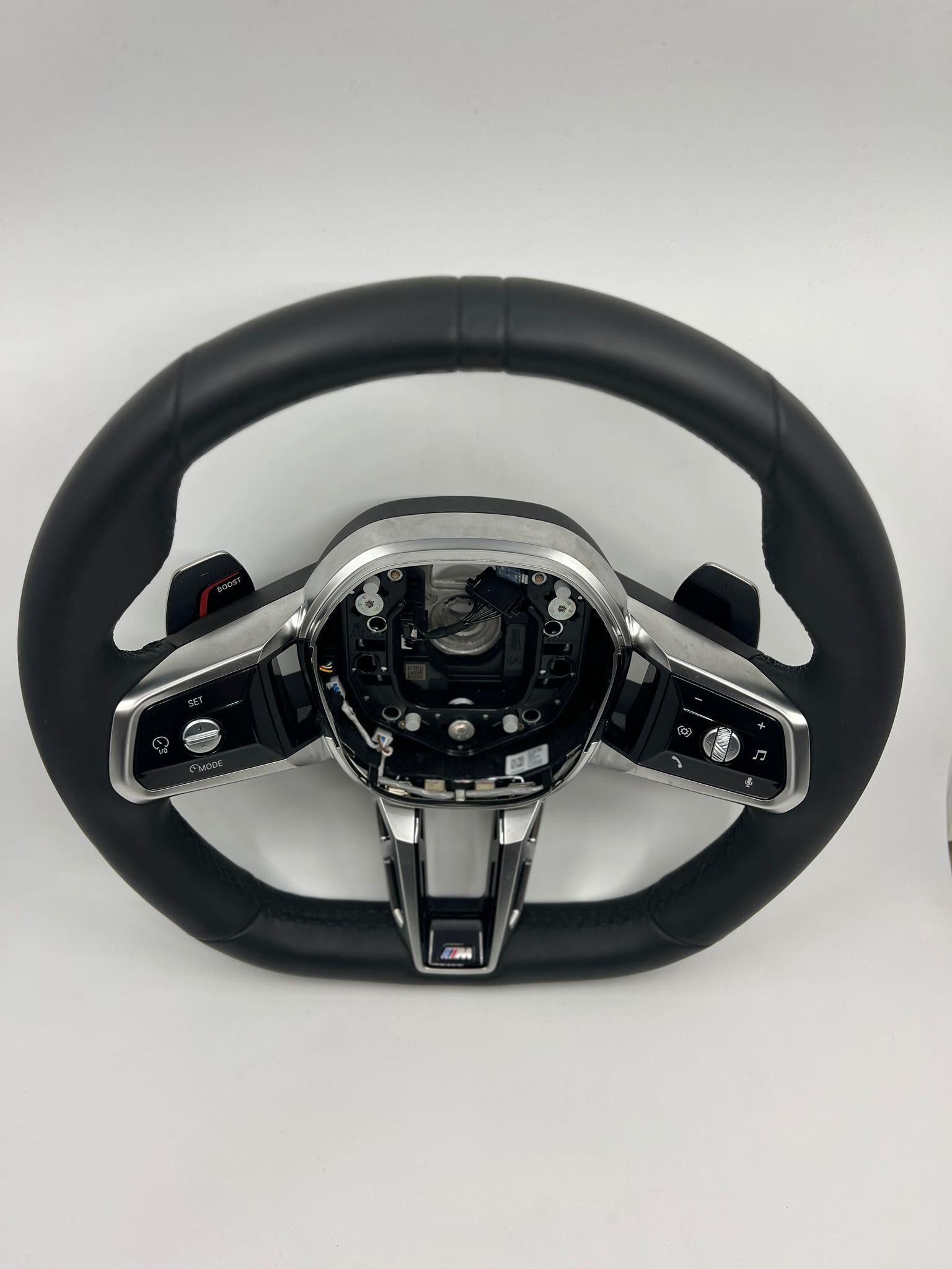 Bmw G60 ///M Direksiyon 0 ve Orijinal Ekipman