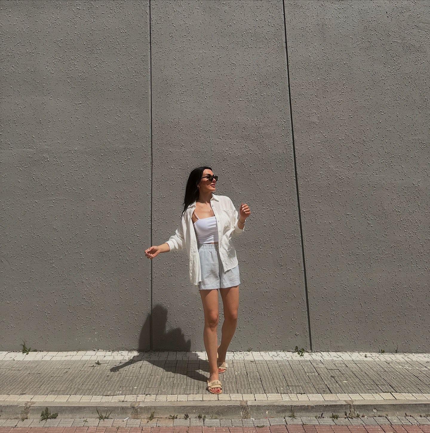 Beyaz Oversize Gömlek