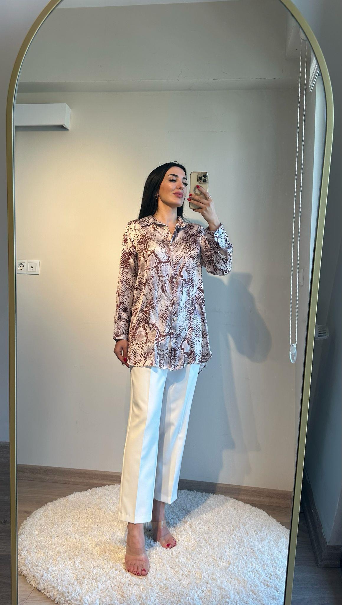 Yılan Desenli Gömlek