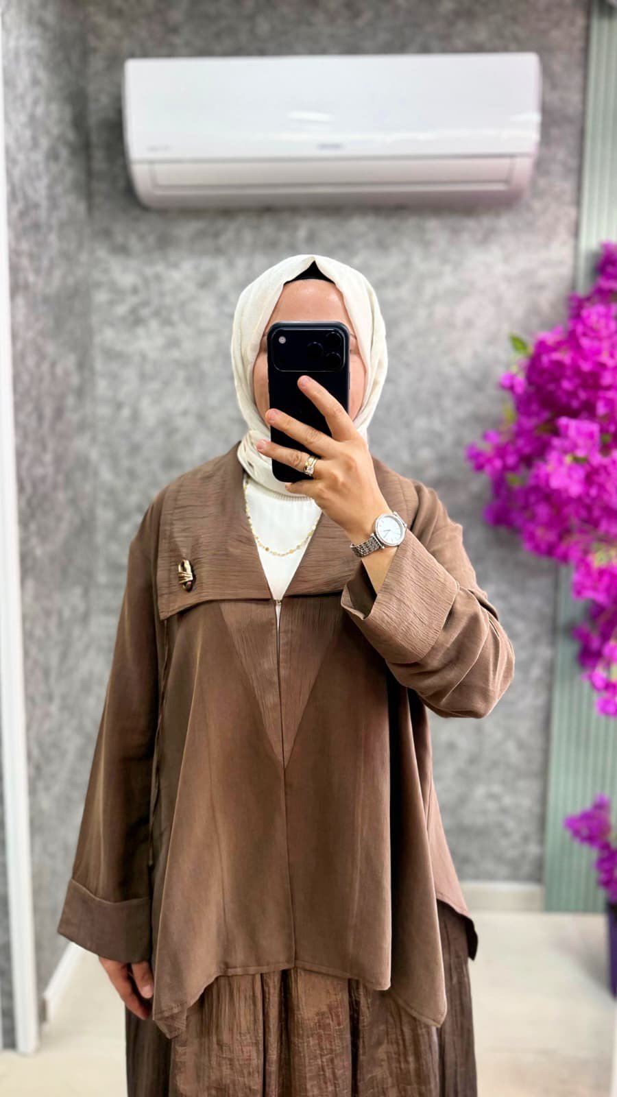 026624 AVENNA/ARMİNE ETEKLİ TAKIM