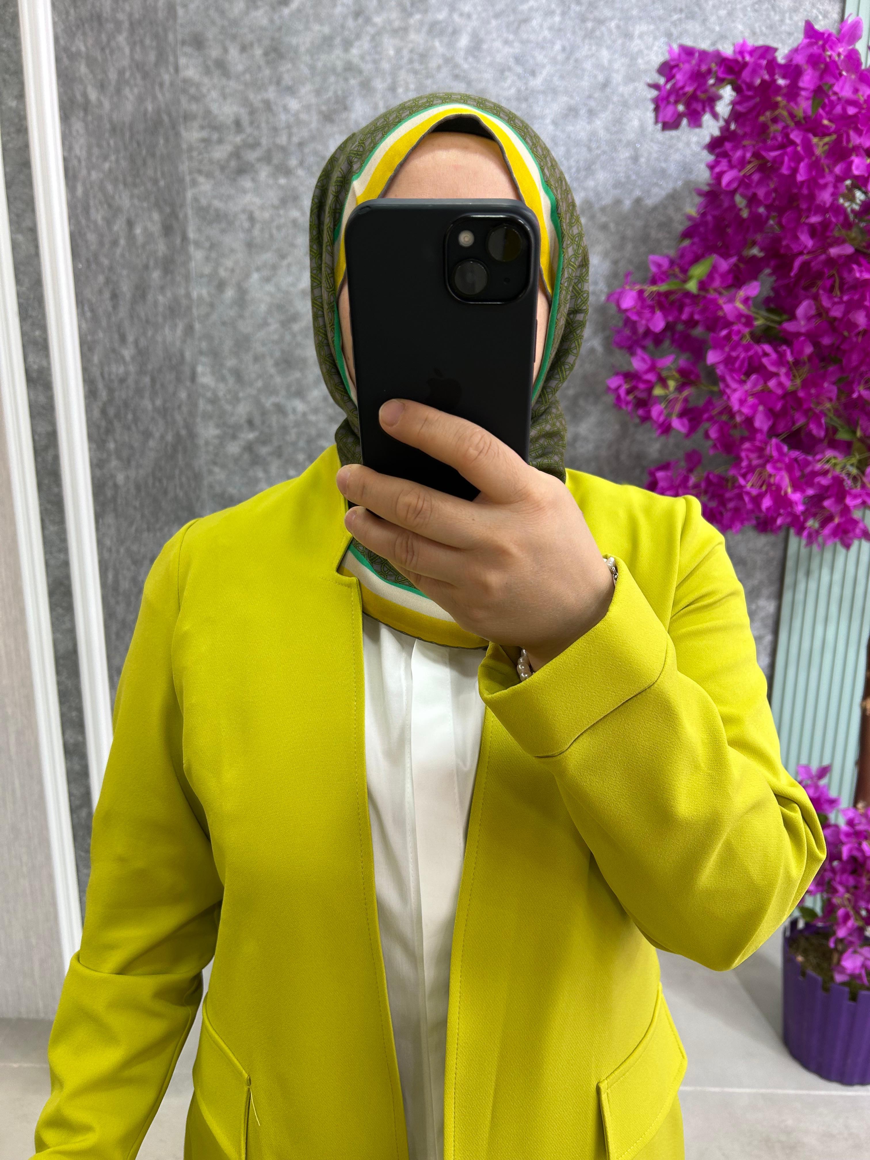 03255 Krep Ceket
