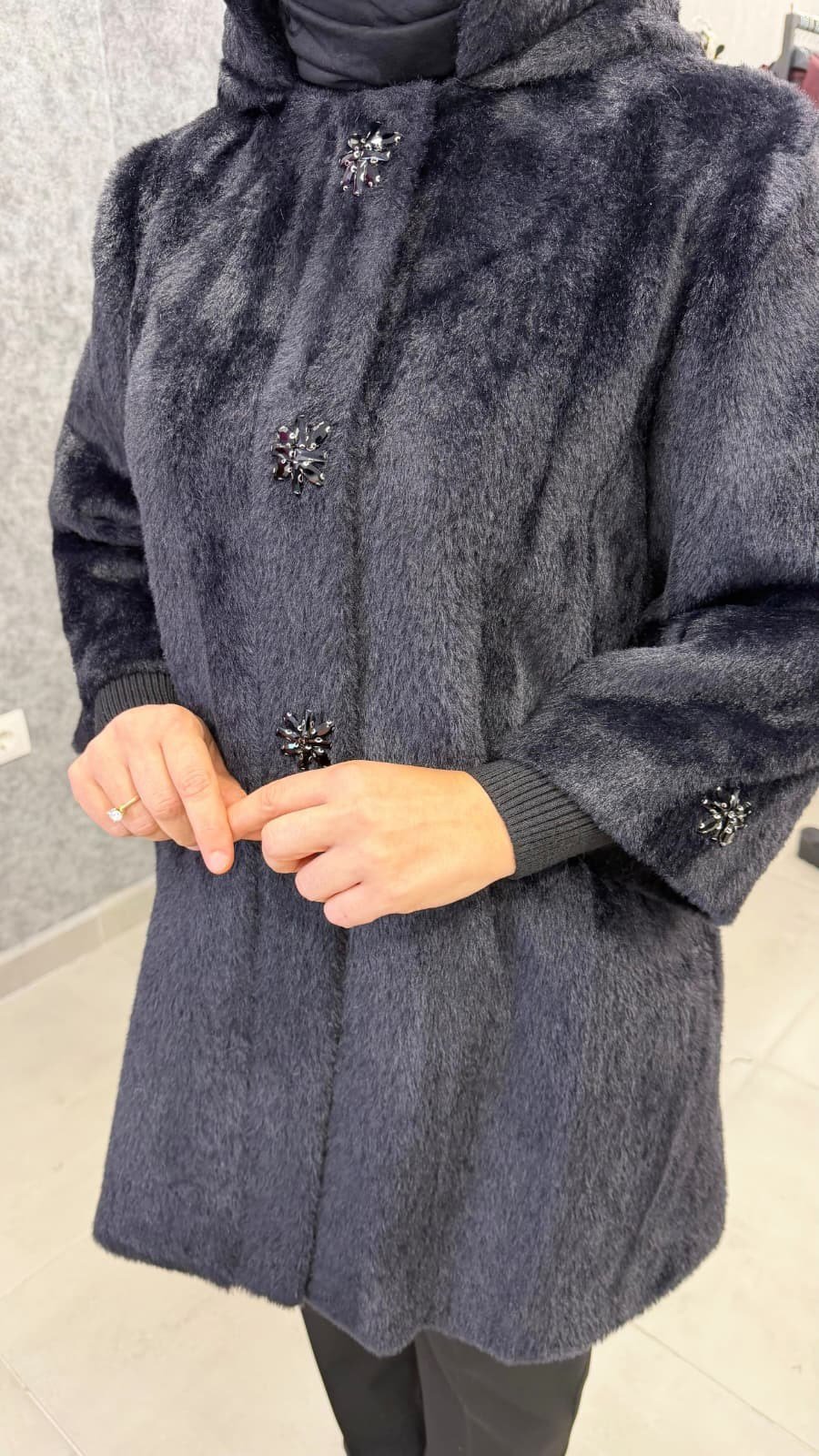 3052 PUREVA ANGORA KABAN SİYAH