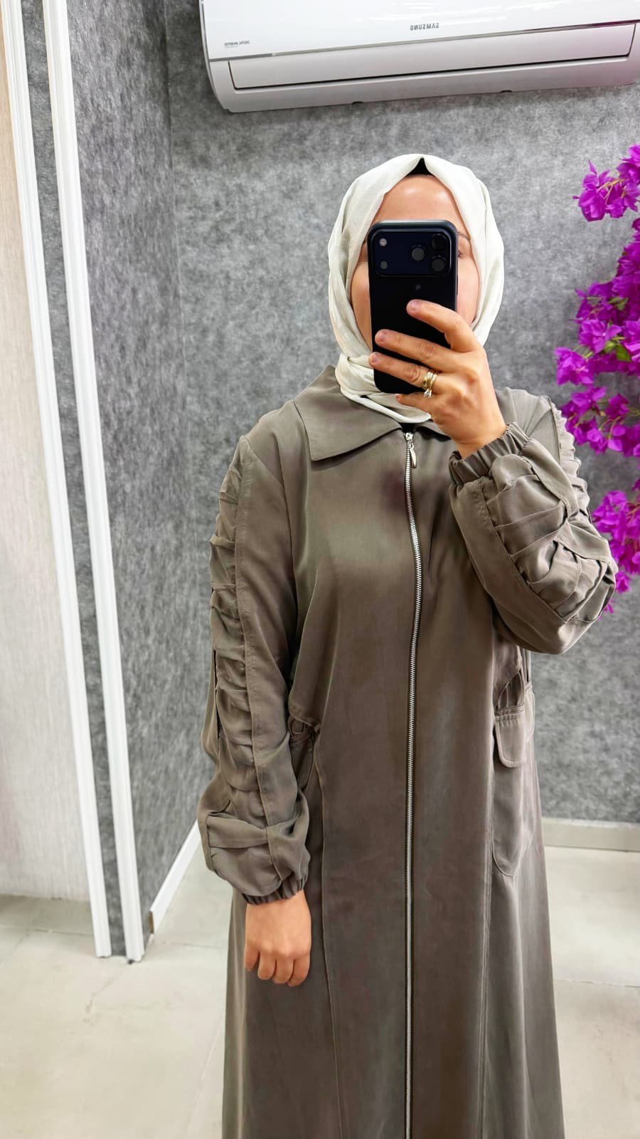 4541 FATMA DANIŞMAN Tensel Cupra Kumaş Kolları Ve Arkası büzgü Detaylı Kap