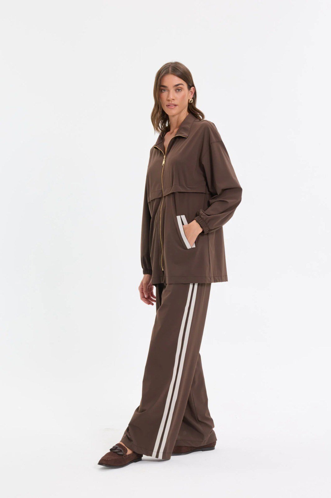 8032 LİSA TAKIM