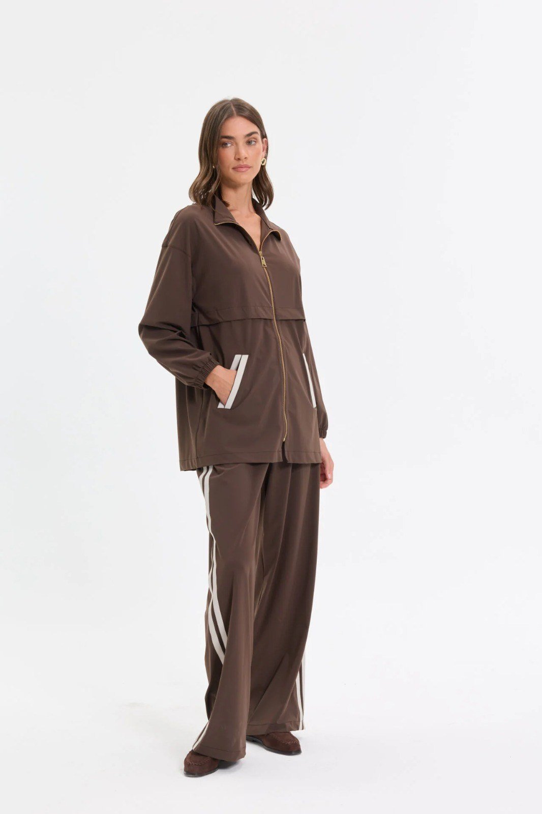 8032 LİSA TAKIM
