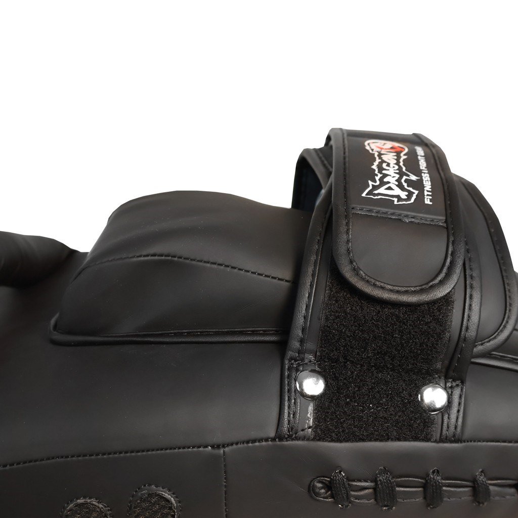 DragonDo 40311-P Hybrid Strike Pads – Single Arm Punch & Kick Pads Pair
