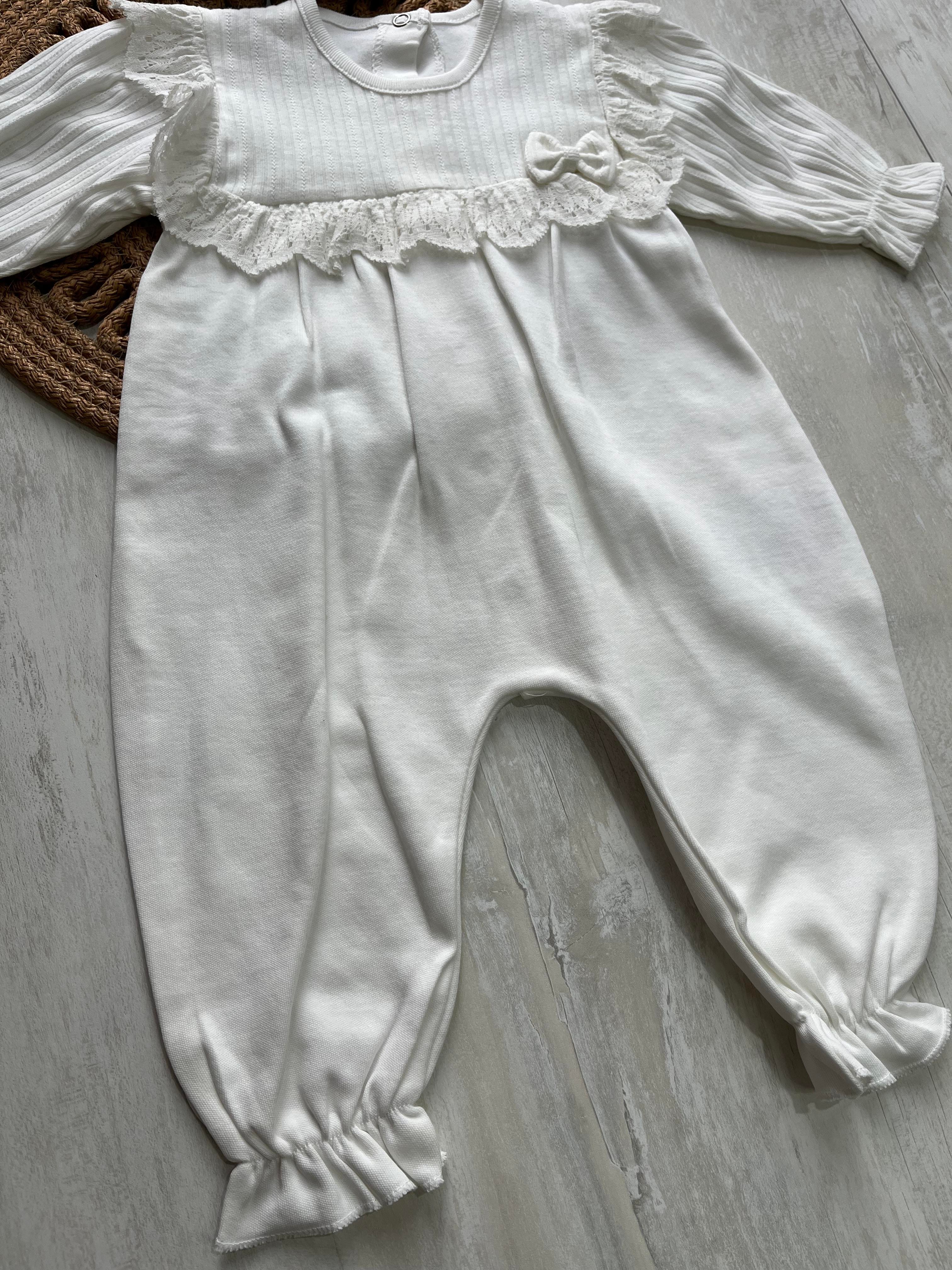 Dantelli Kız Bebek Tulum