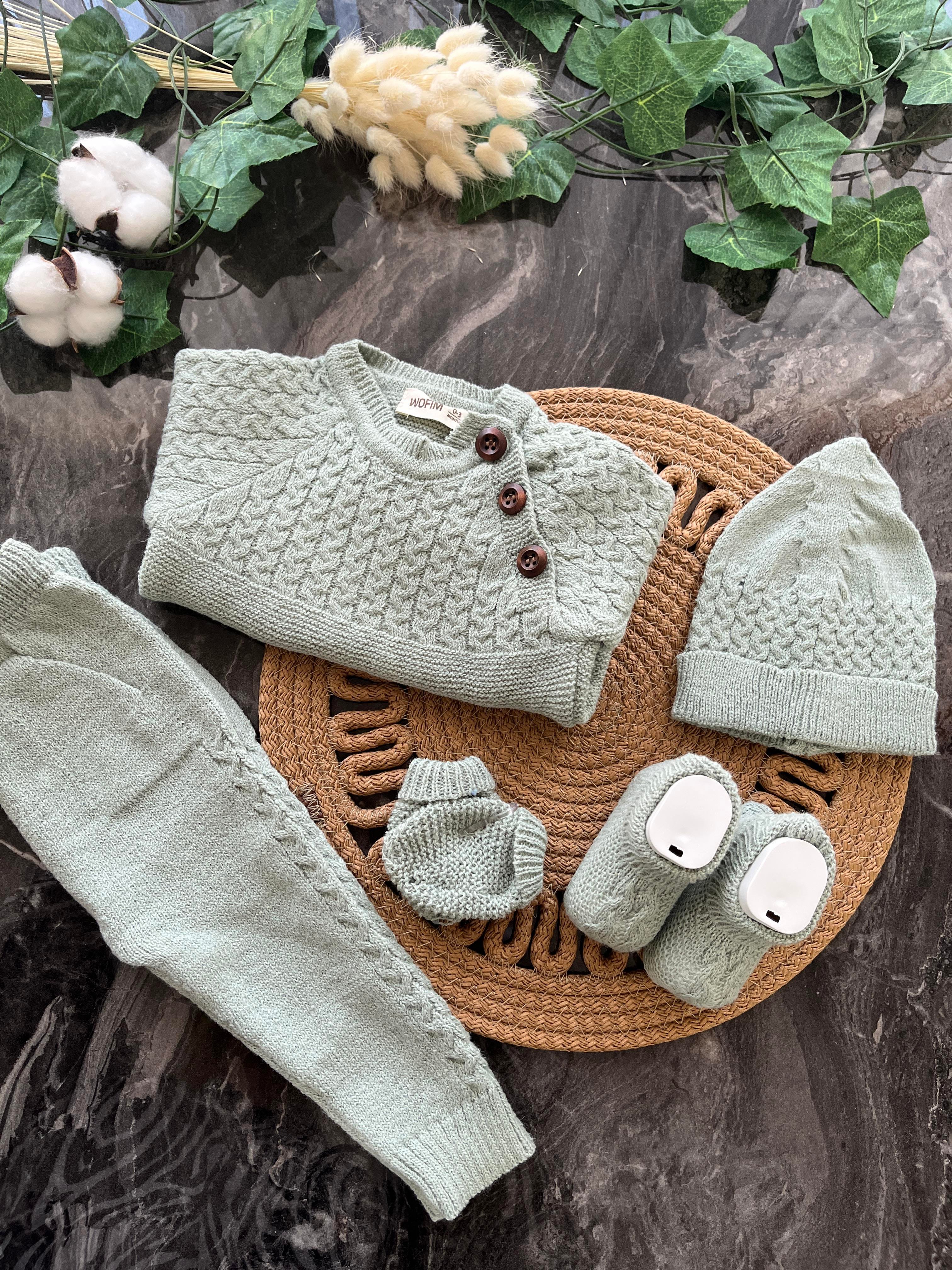 Desenli Triko Unisex Model 0- 3Ay 5'li Set