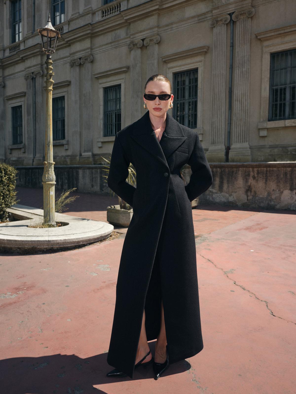 SİYAH RV STUDİO YUKA KABAN