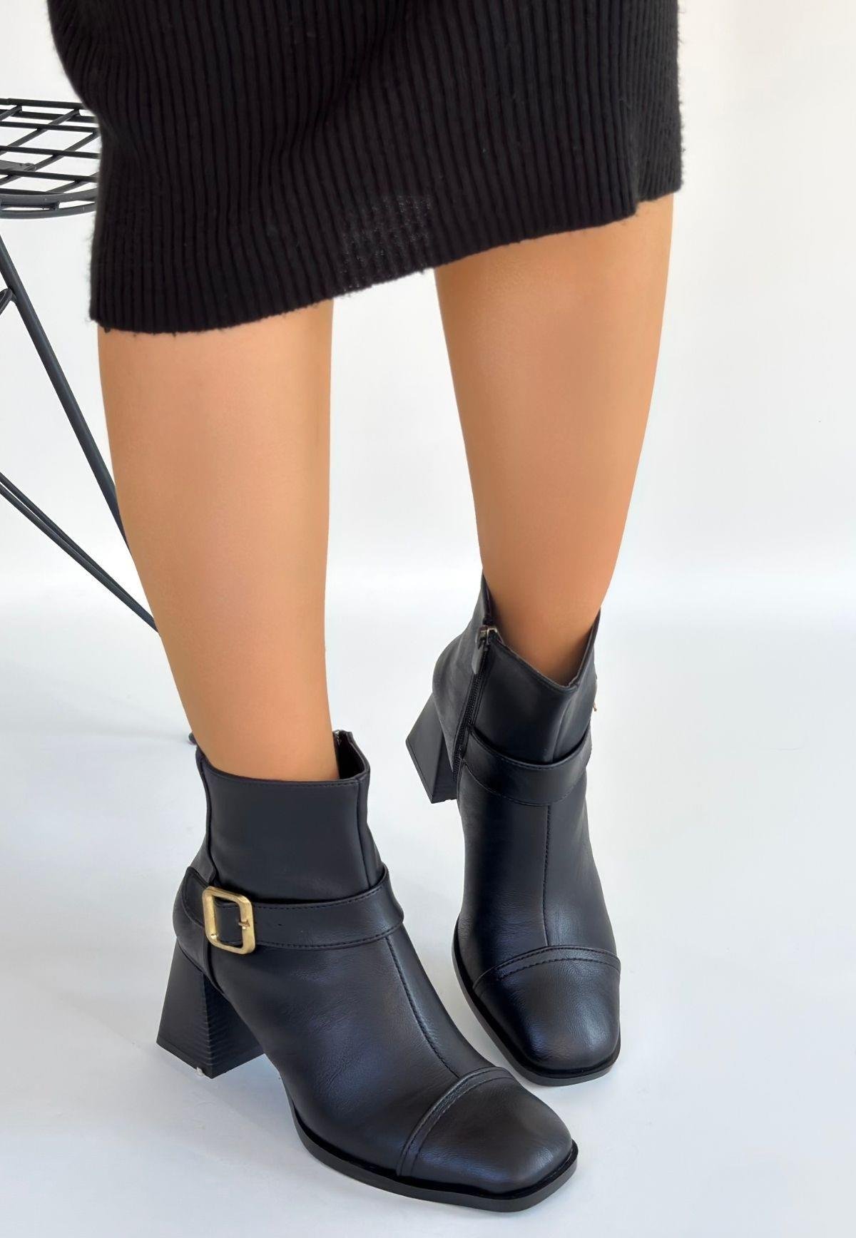 Mejjo Siyah Cilt Topuklu Bot