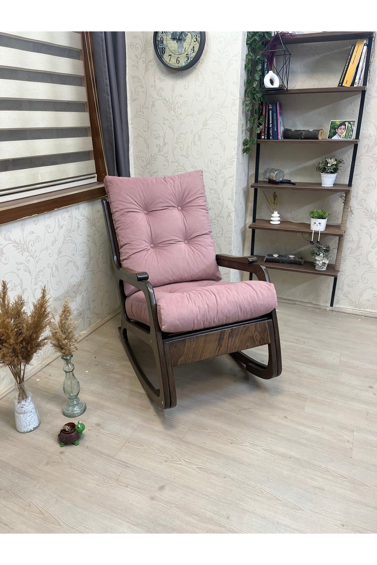 KONTES PEMBE SALLANAN SANDALYE BABA KOLTUĞU OKUMA KOLTUĞU