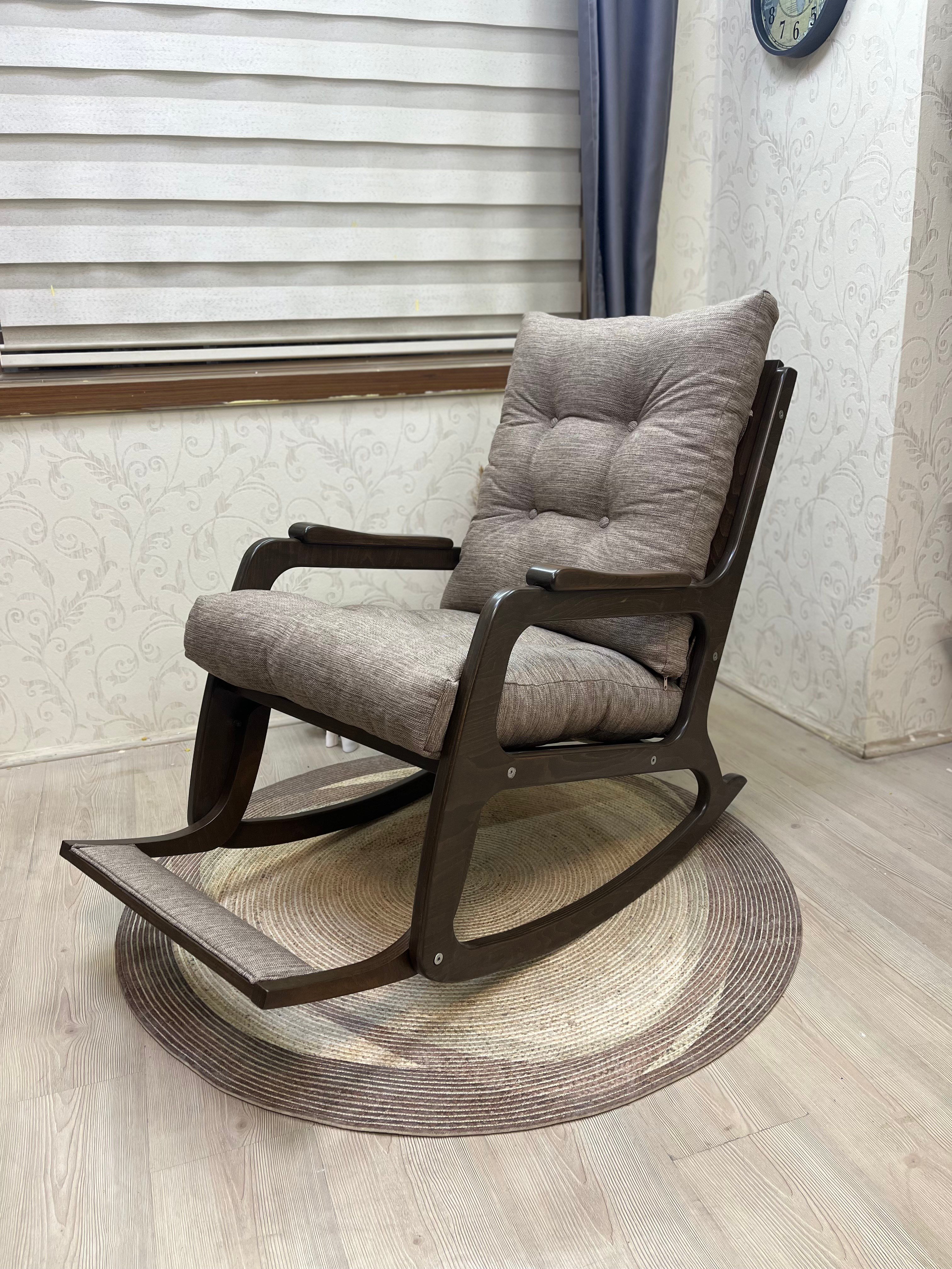 KONTES SALLANAN SANDALYE