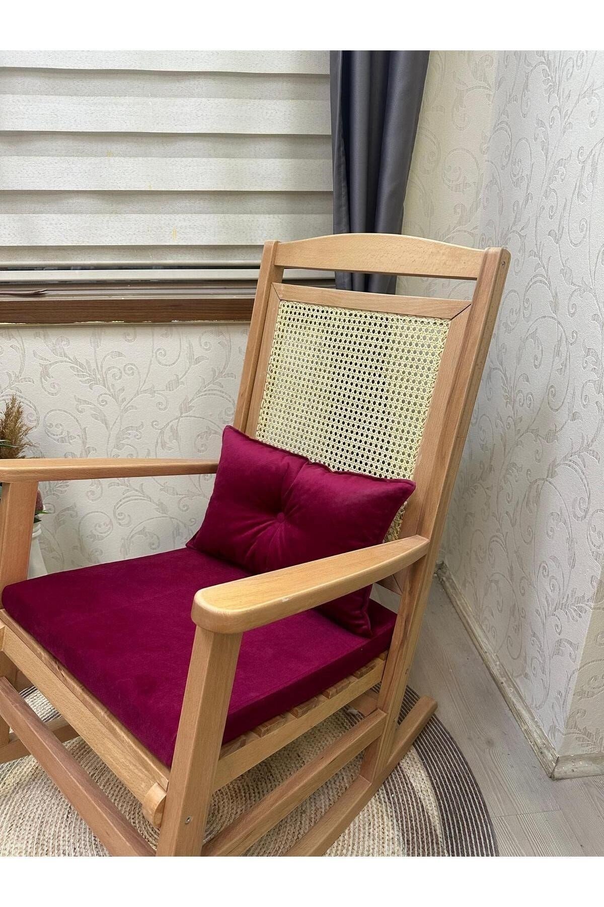 Veranda Naturel Krem Minderli Hasırlı Sallanan Sandalye Hazeranlı Dinlenme Koltuğu