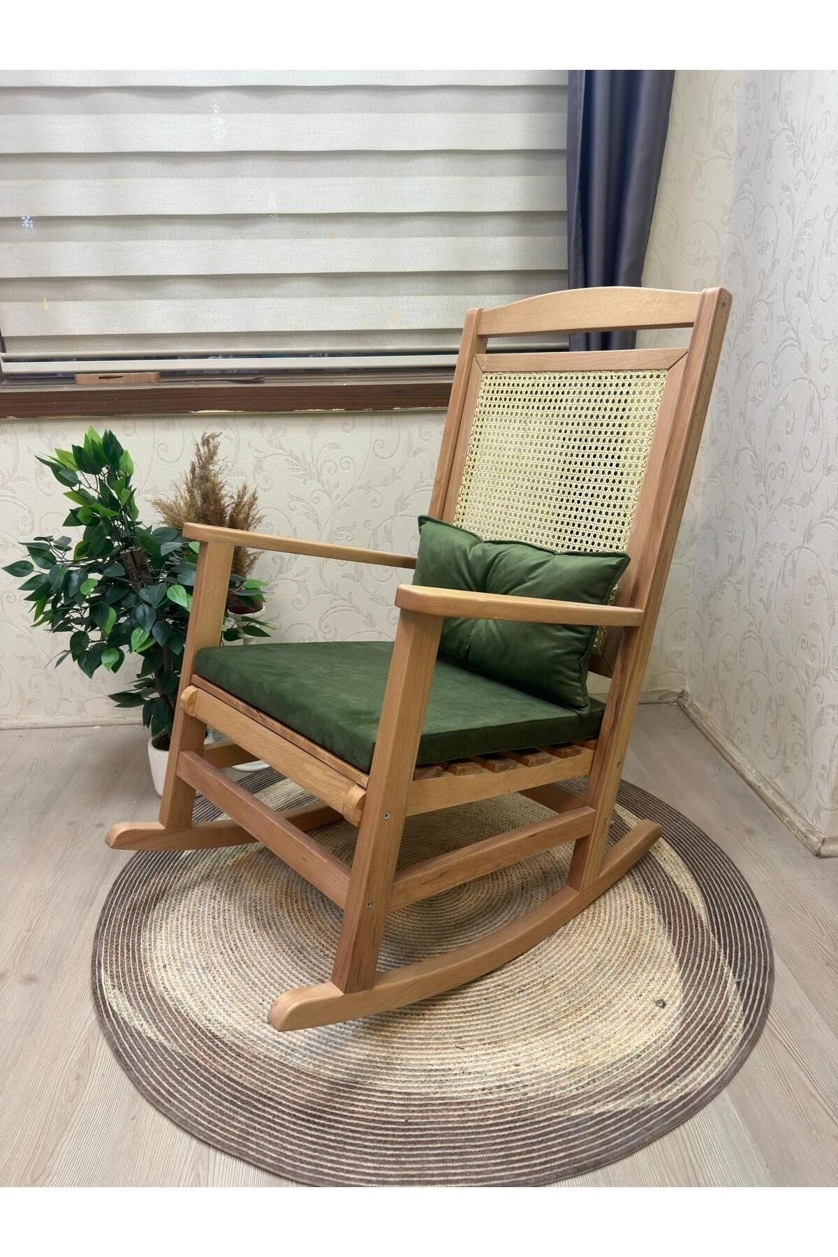 Veranda Naturel Krem Minderli Hasırlı Sallanan Sandalye Hazeranlı Dinlenme Koltuğu