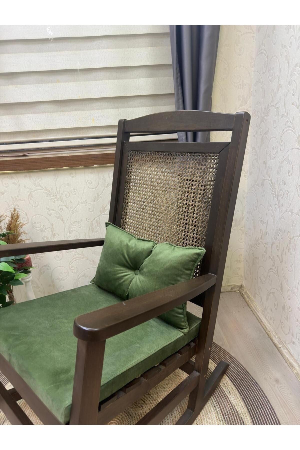 Veranda Naturel Krem Minderli Hasırlı Sallanan Sandalye Hazeranlı Dinlenme Koltuğu