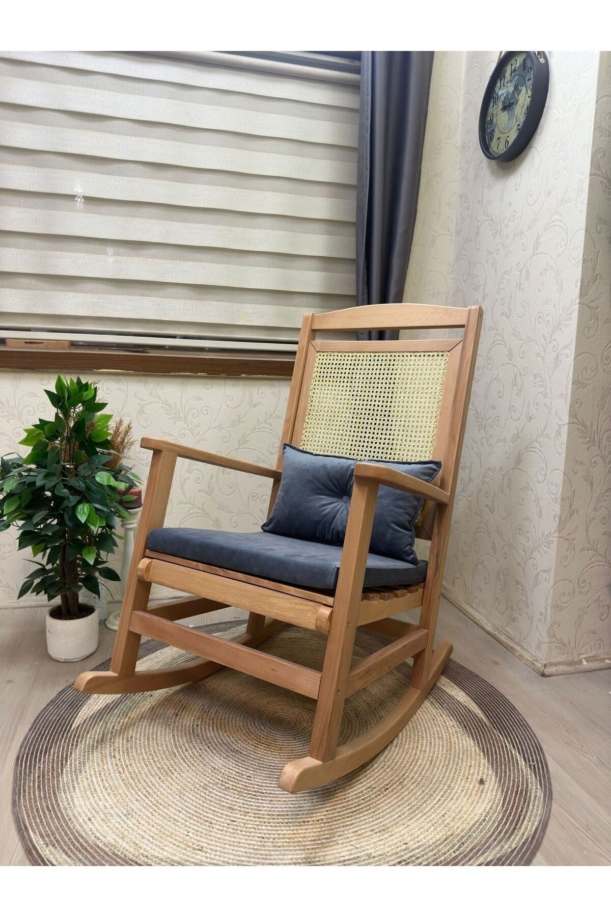Veranda Naturel Krem Minderli Hasırlı Sallanan Sandalye Hazeranlı Dinlenme Koltuğu
