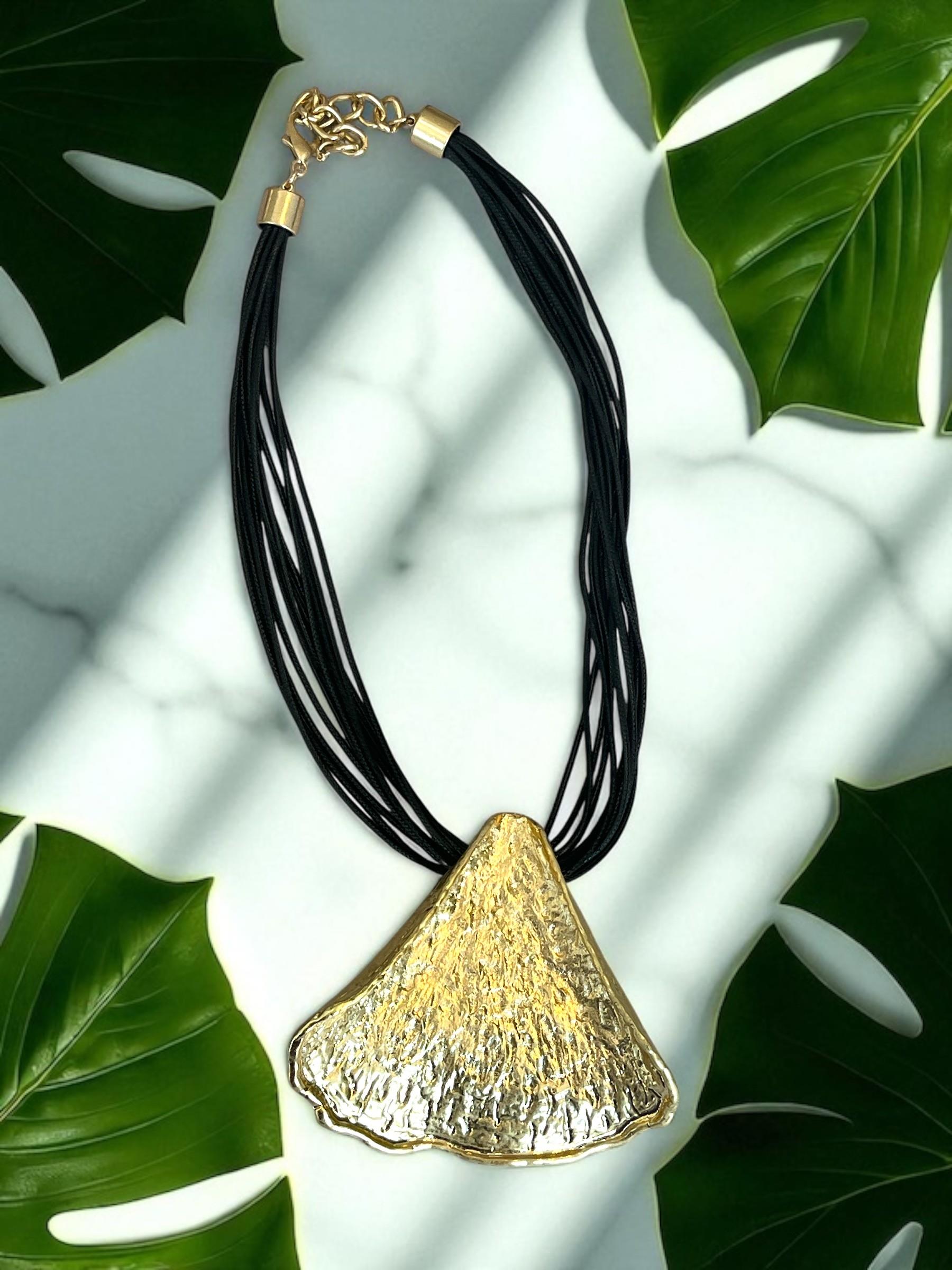 Ginkgo Biloba Çiçek Gold Siyah Çoklu İp Detaylı Kolye