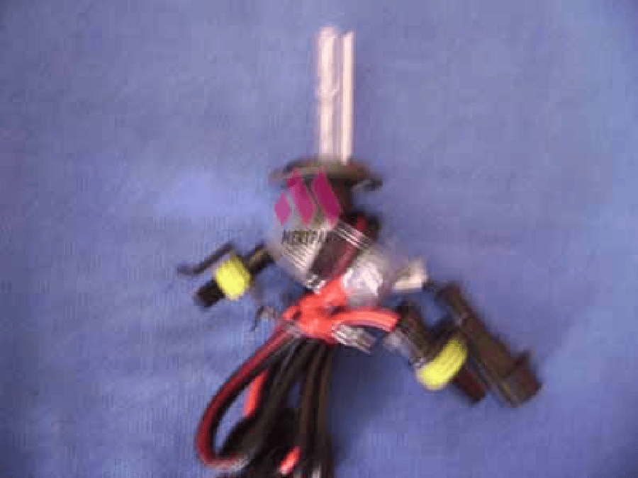 AMPUL >(2AD) XENON H7 8000K 12V