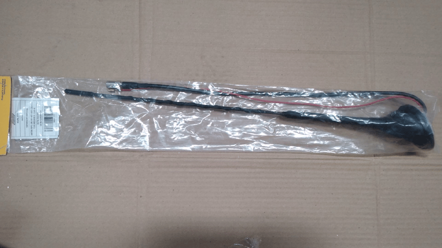 ANTEN  RENAULT ANTEN TEPE MEGANE II  CLIO III  2063074071007  6561W7    8200282249 6561W7