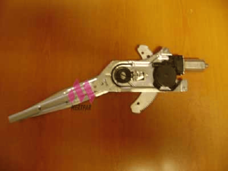 CAM KRIKOSU ELEKTRIKLI ON SOL > RENAULT KANGOO II 8200188553