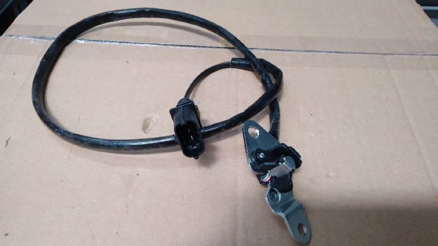 EKSANTRIK DEVIR SENSORU  FIAT PALIO I  PUNTO II  BRAVO III  MAREA  DOBLO I 19 JTD   46481640