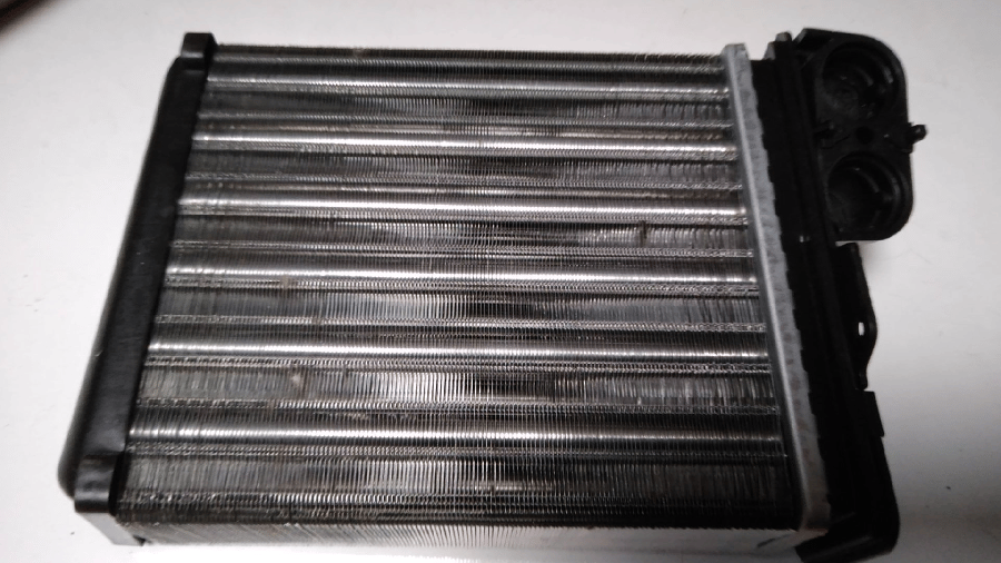 KALORIFER RADYATORU   RENAULT DACIA LOGAN 12581210 6001547484