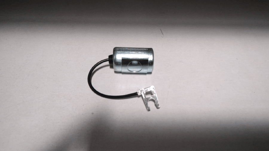 MEKSEFE KONDANSATOR   RENAULT R12 TOROS  M131  71710861