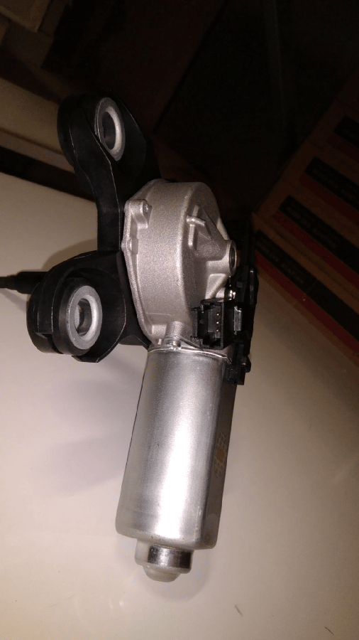 SILGI MOTORU ARKA  > C BERLINGO  P PARTNER  RIFTER  O COMBO E (TEK KAPI) 6405LP
9840123780