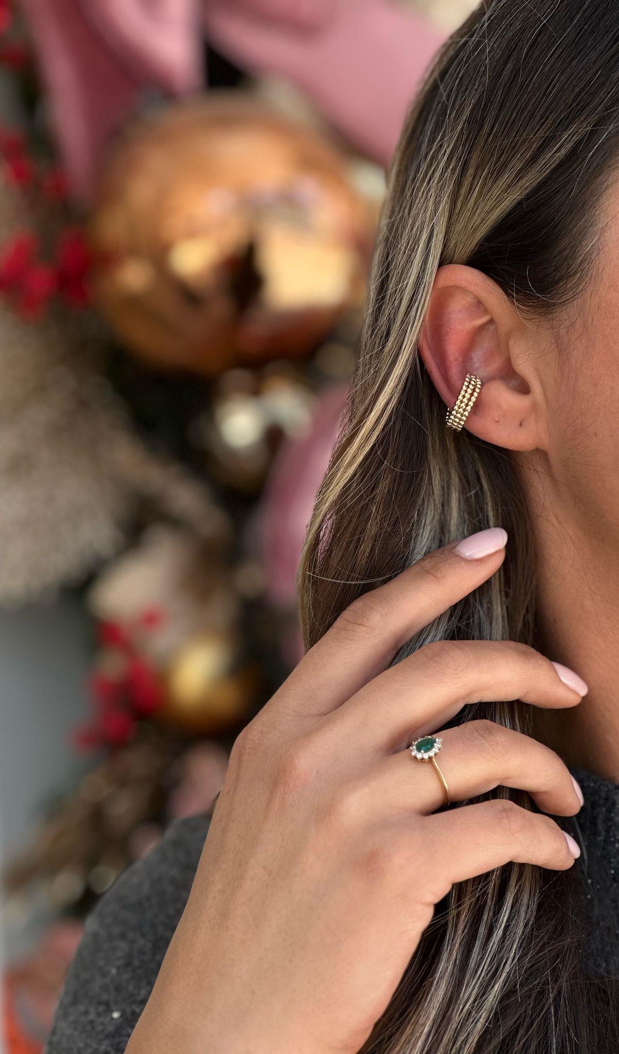 EARCUFF