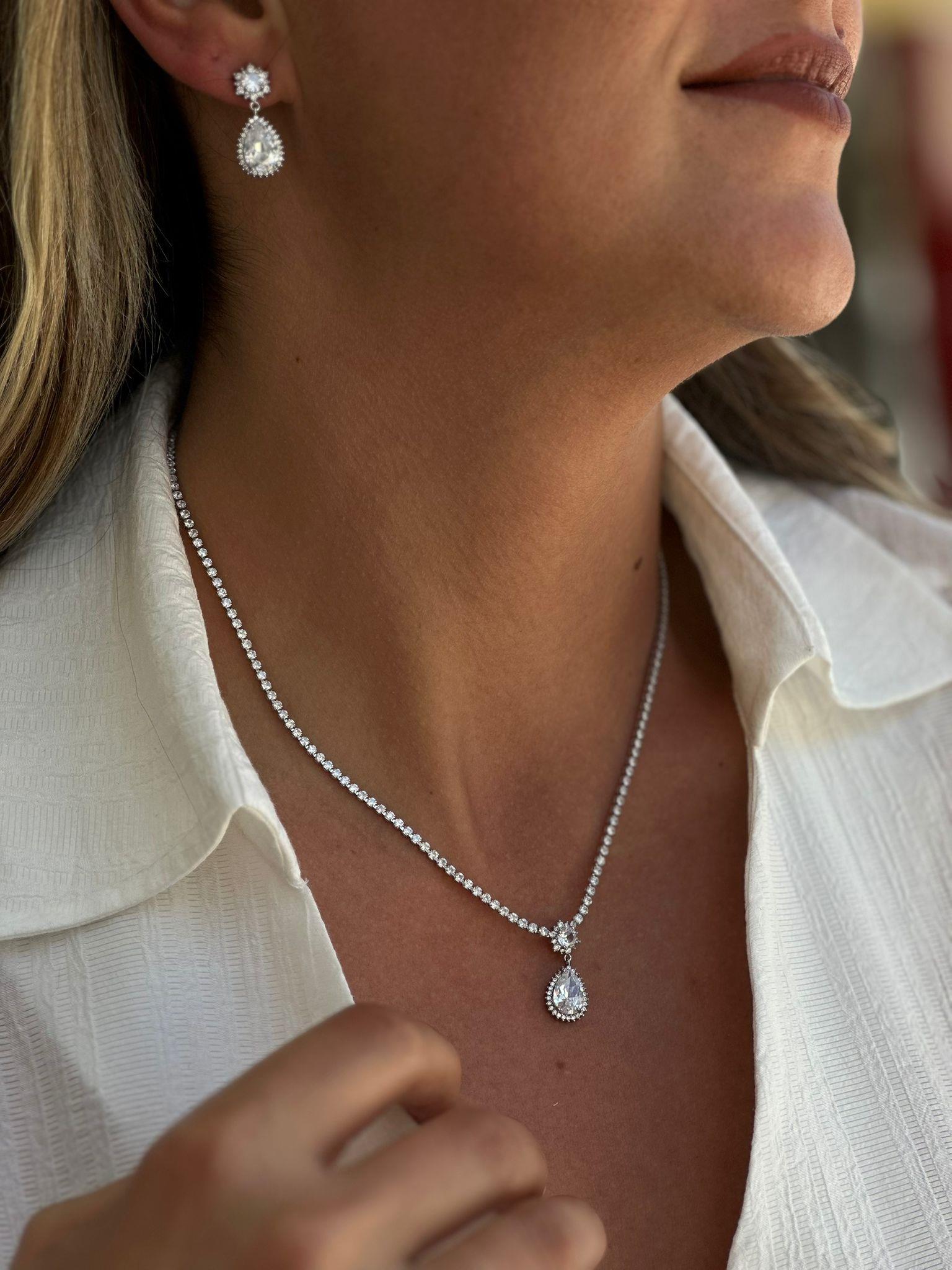 SESİ KOMBİN (ÖZEL SERİ) SILVER KOLYE VE KÜPE