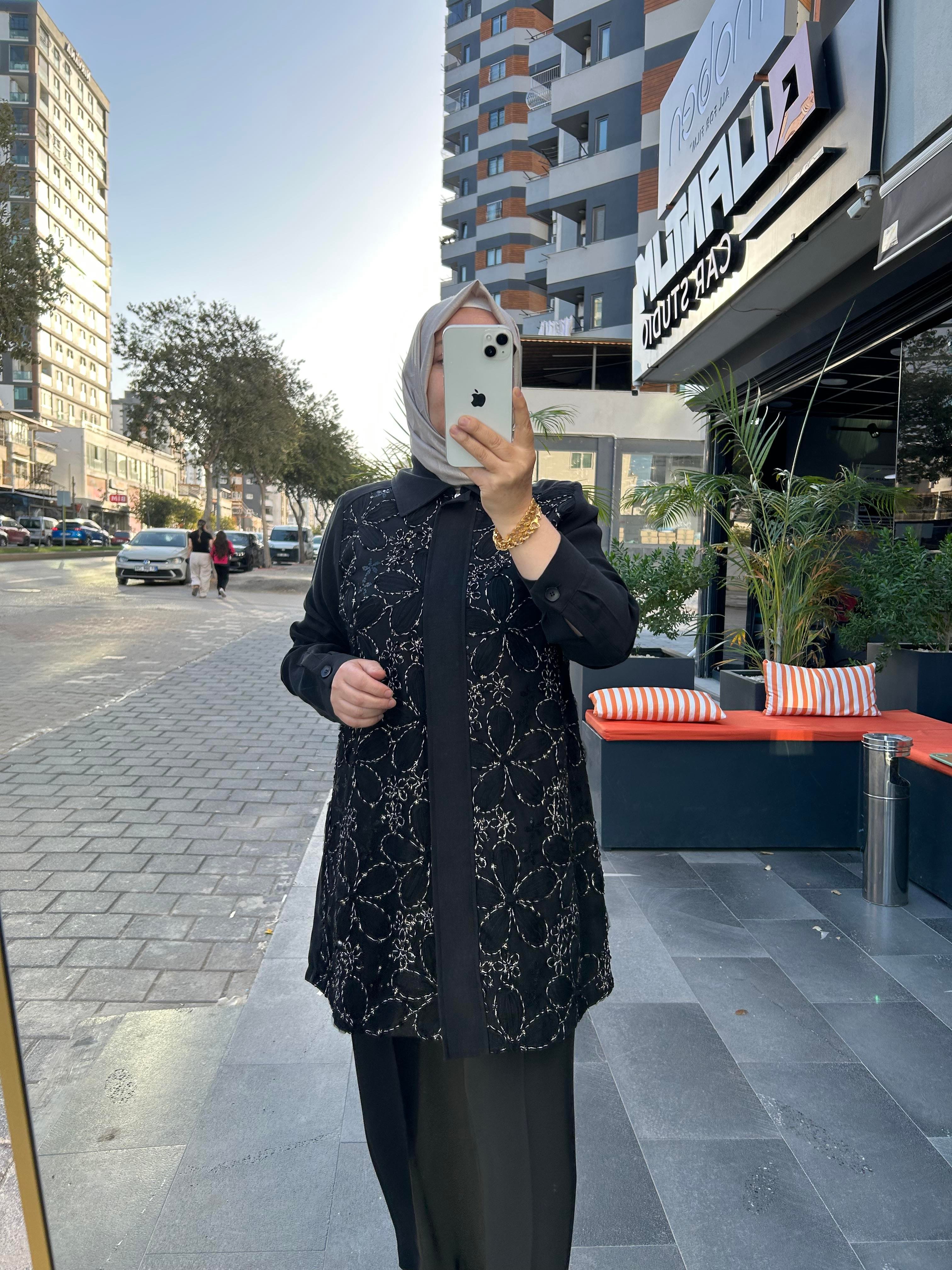 Fuat Gürşen İşlemeli Tunik