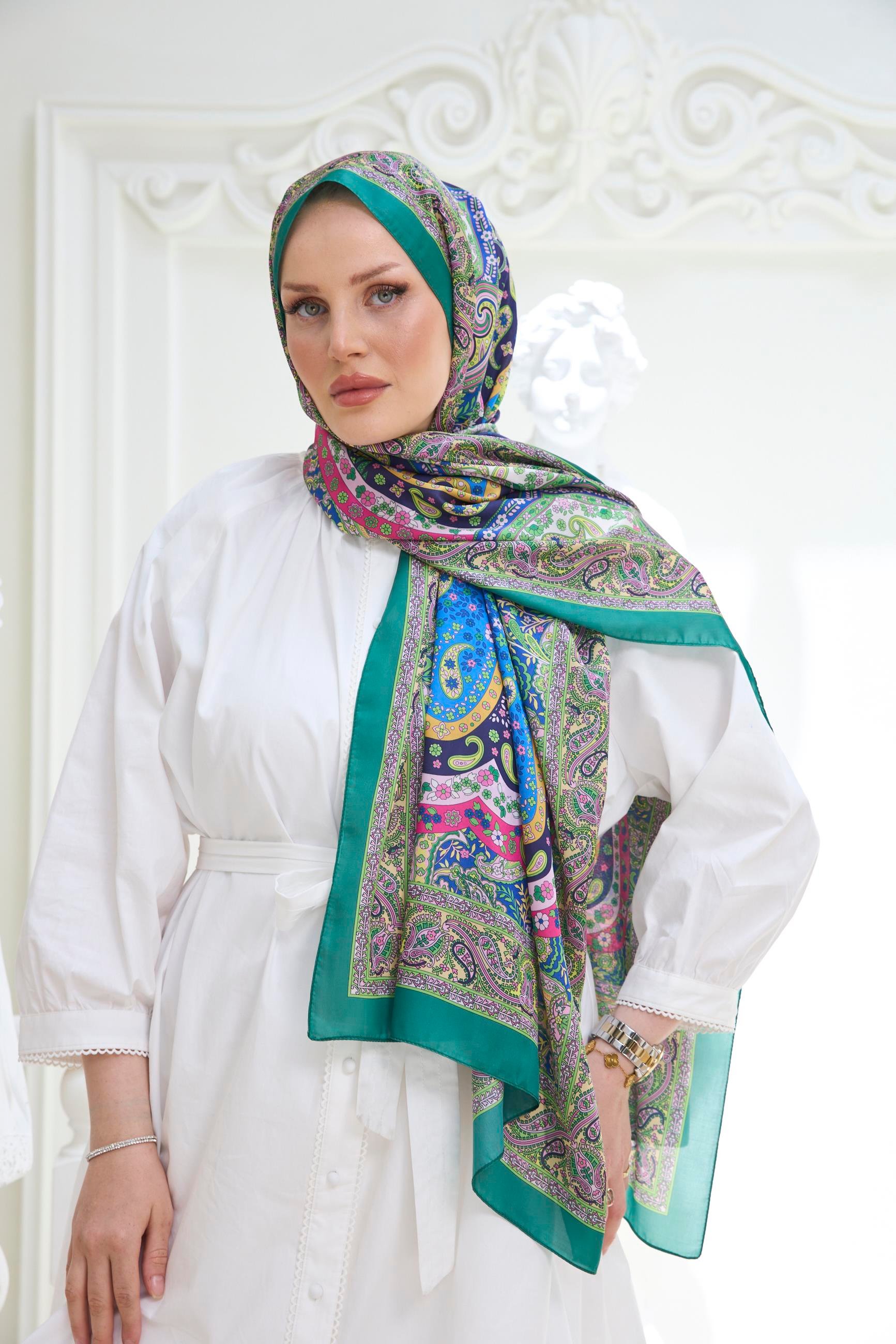 Enricoferri Lucia Desen Şal Lucia02-09
