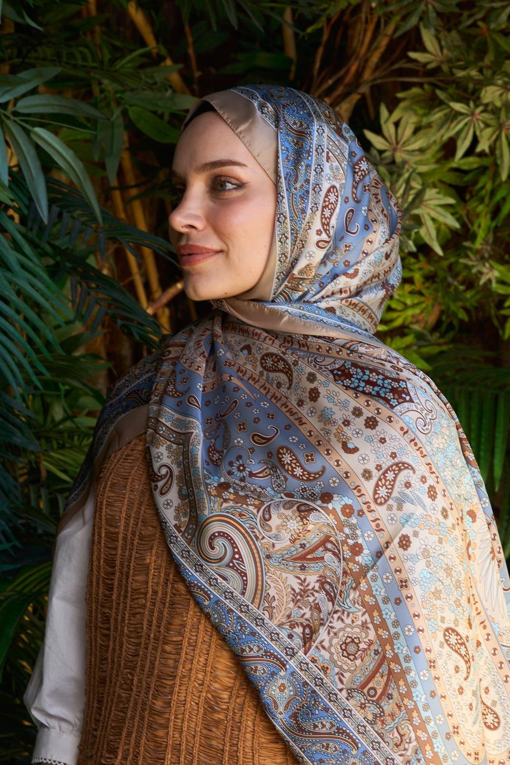 Enricoferri Lucia Desen Şal Lucia02-17