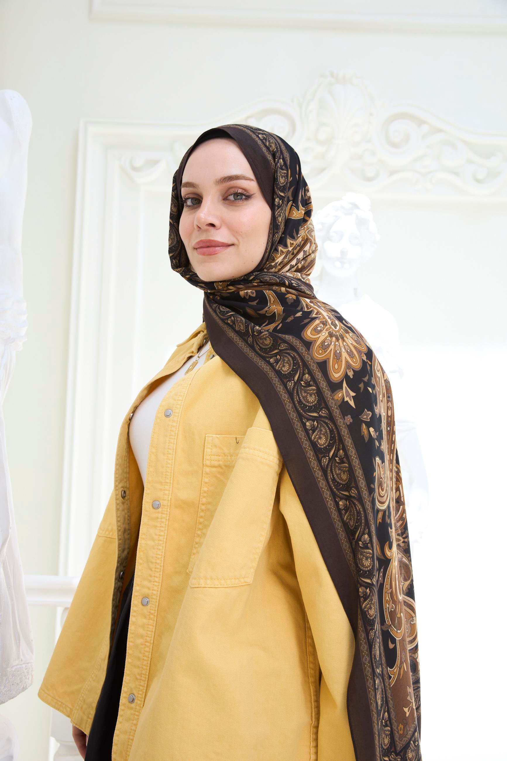 Enricoferri Petra Desen Şal Petra02-05