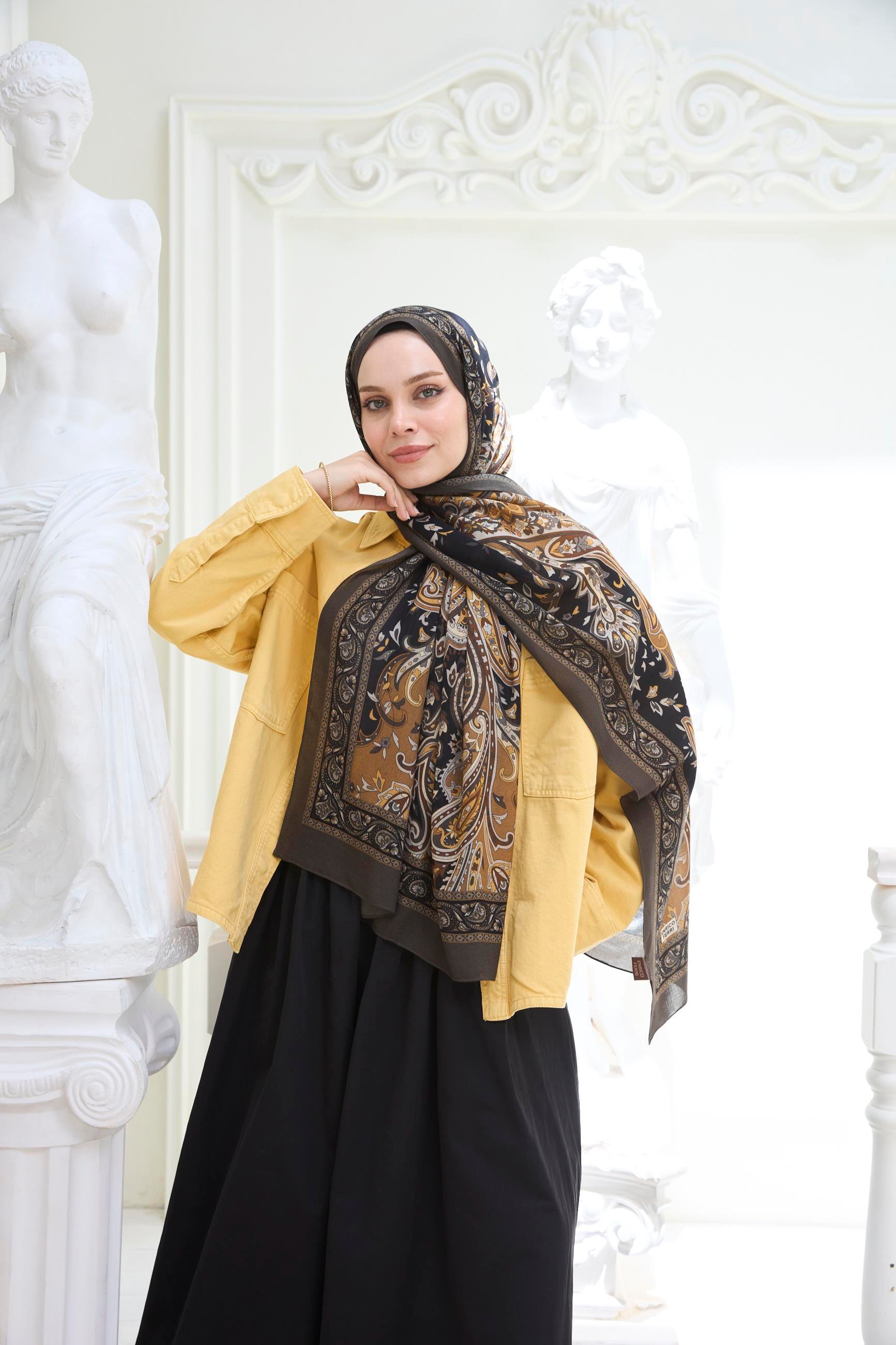 Enricoferri Petra Desen Şal Petra02-08