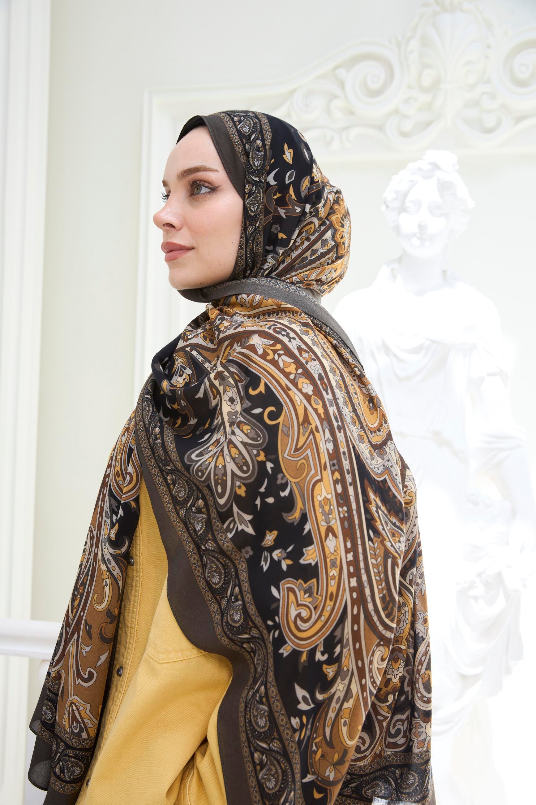 Enricoferri Petra Desen Şal Petra02-08