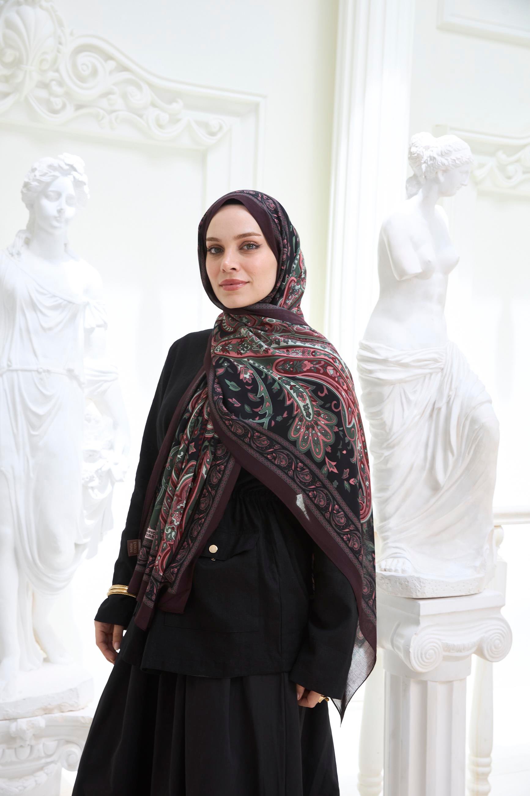 Enricoferri Petra Desen Şal Petra02-11