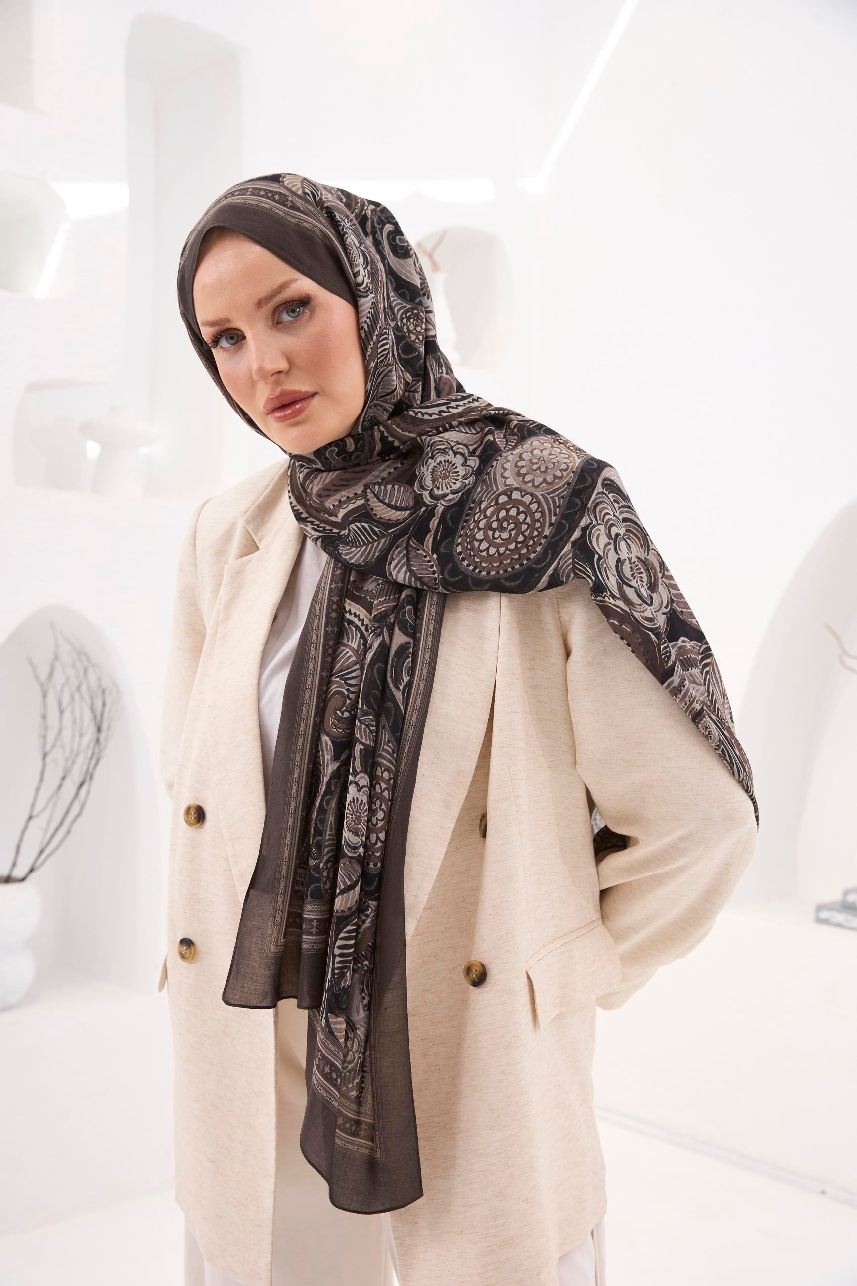 Enricoferri Petra Desen Şal Petra03-03