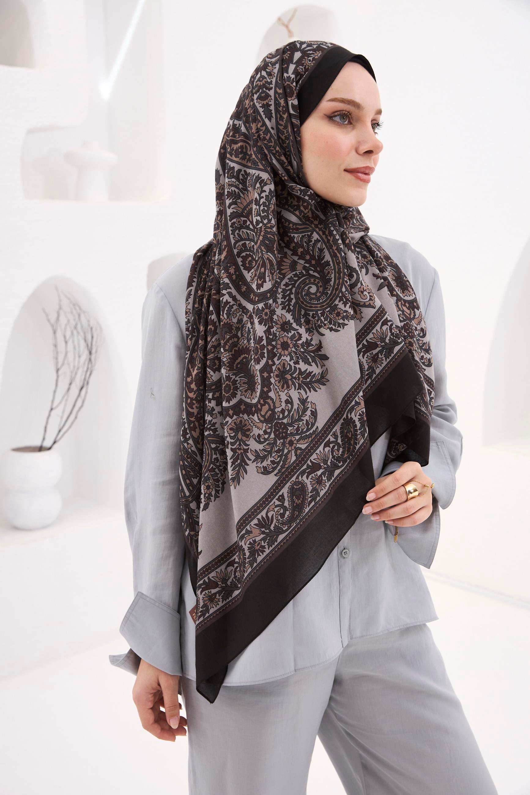 Enricoferri Petra Desen Şal Petra04-01