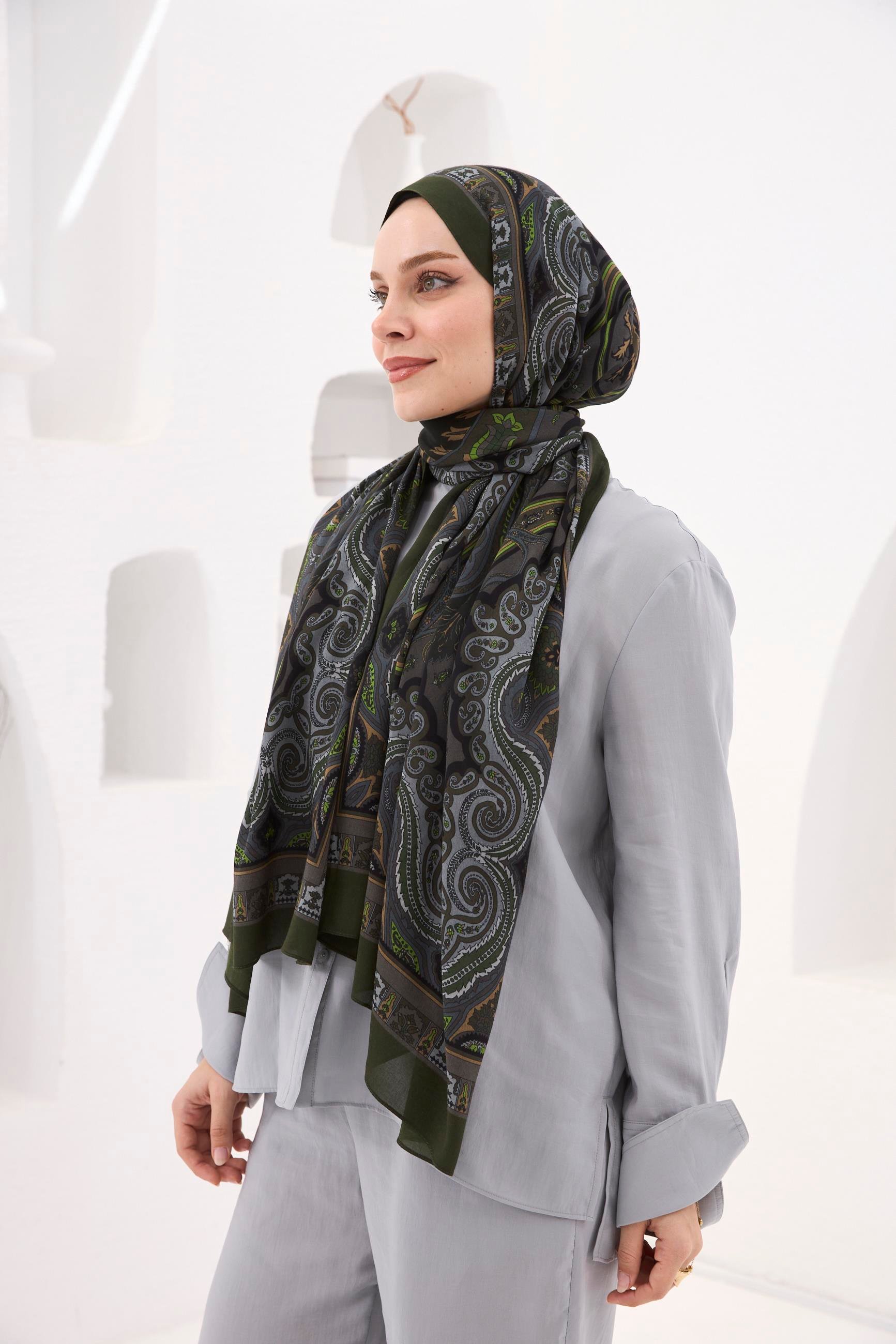 Enricoferri Petra Desen Şal Petra05-04