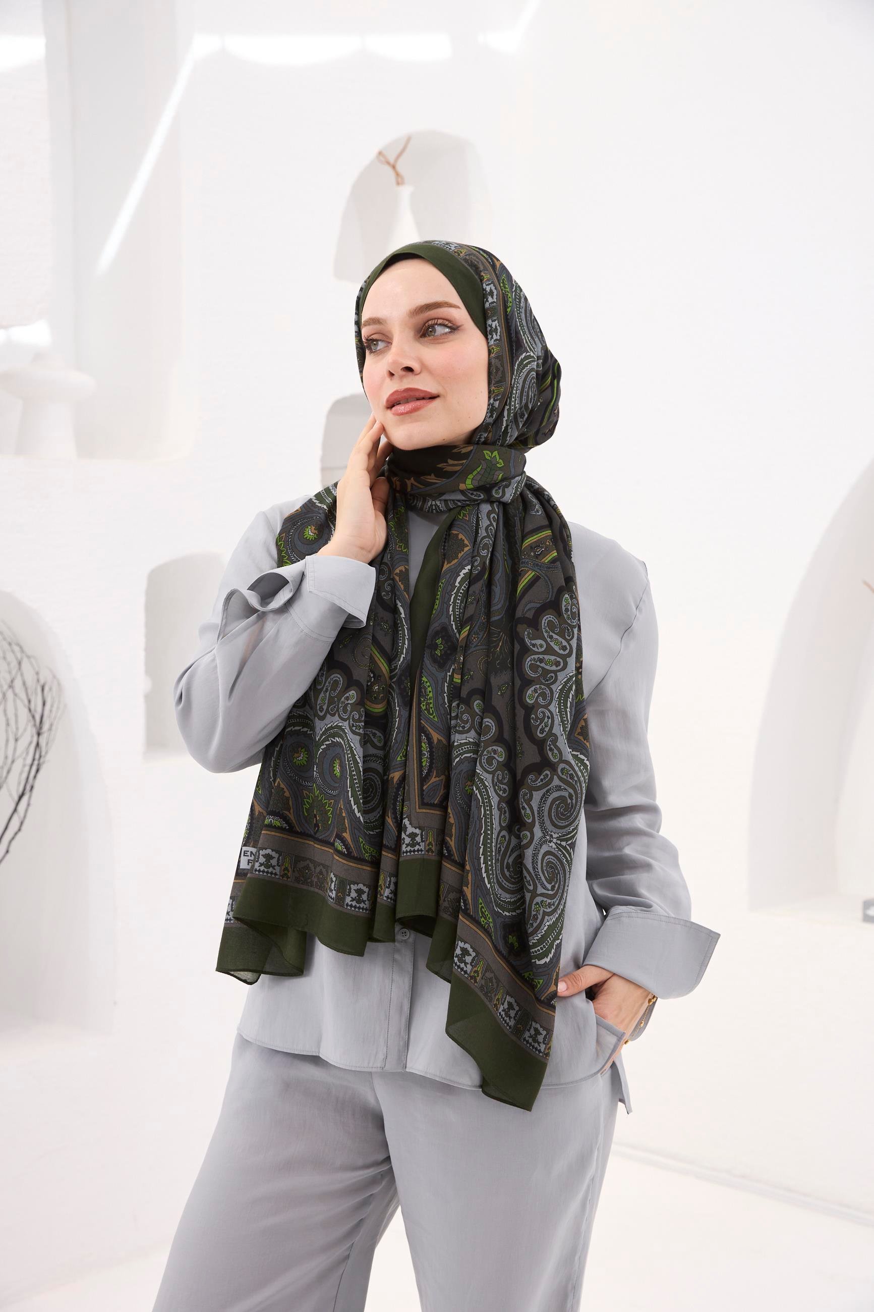 Enricoferri Petra Desen Şal Petra05-04