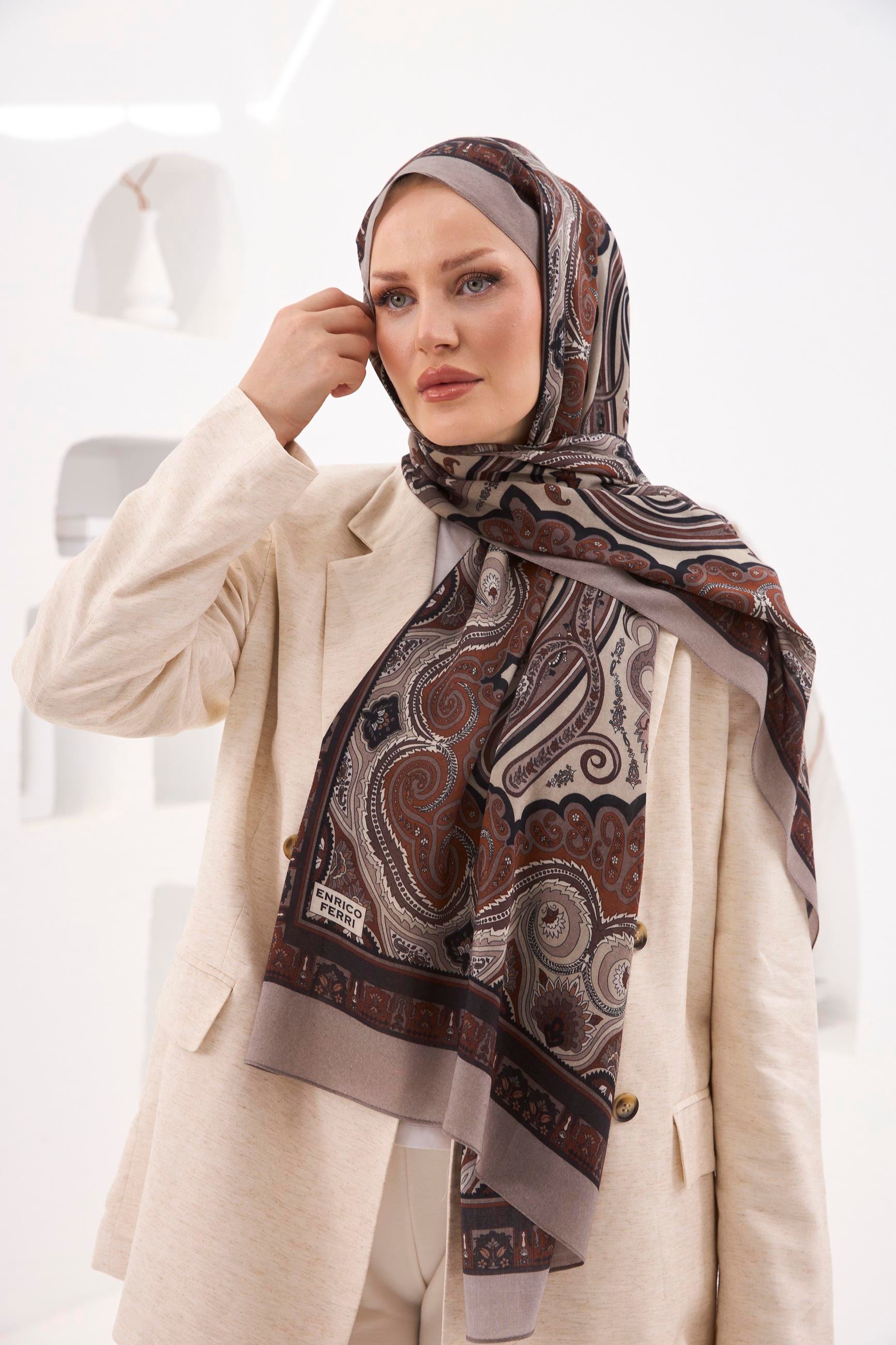 Enricoferri Petra Desen Şal Petra05-05