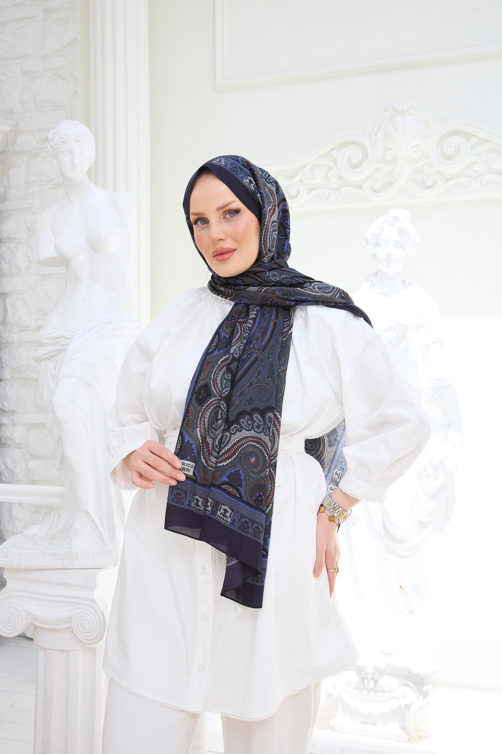 Enricoferri Petra Desen Şal Petra05-07