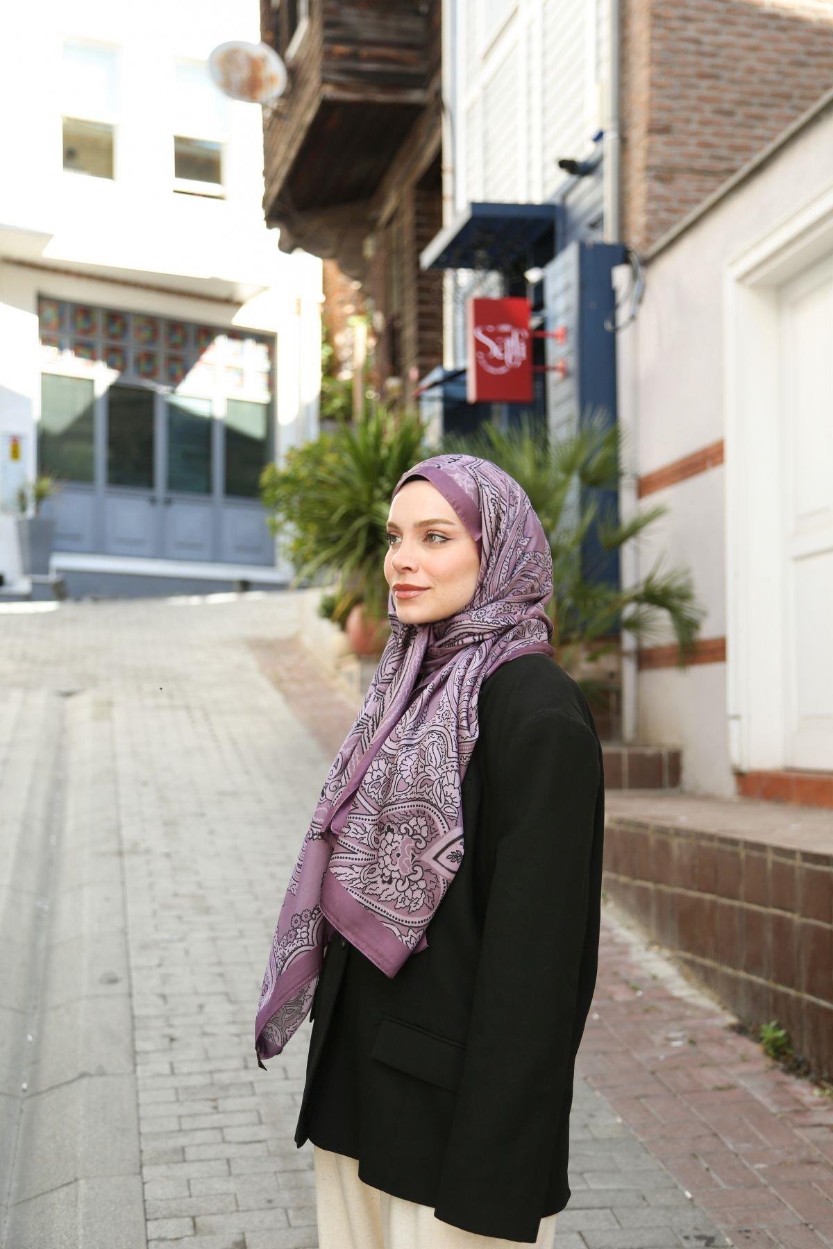 Enricoferri Valeria Desen Şal
