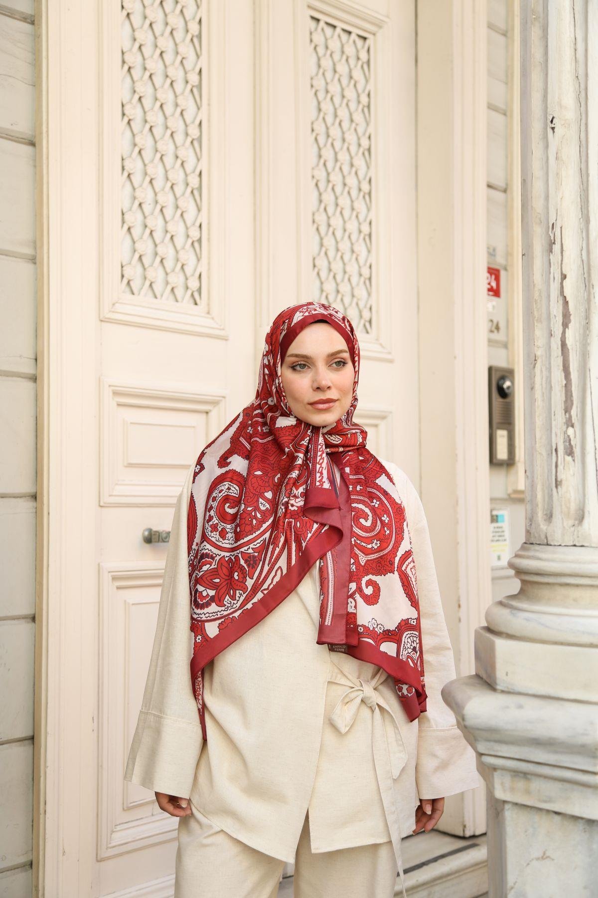 Enricoferri Valeria Desen Şal