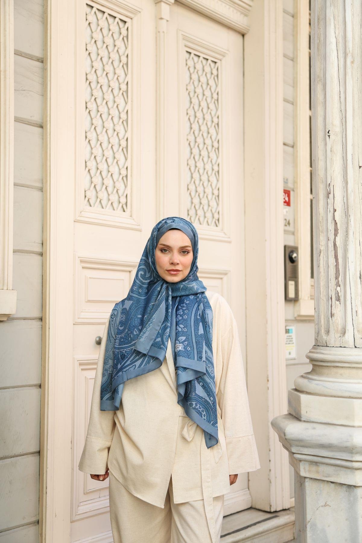 Enricoferri Valeria Desen Şal